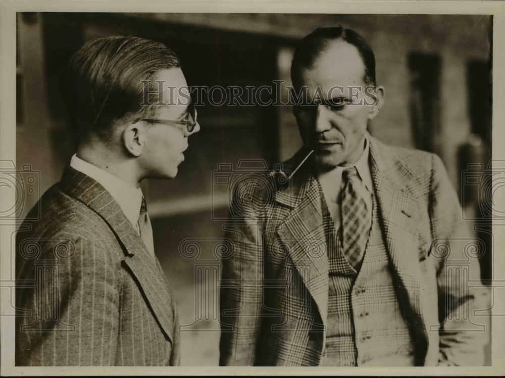 1939 Press Photo William Moncrieff on his way to Dundee to visit sick wife- Historic Images