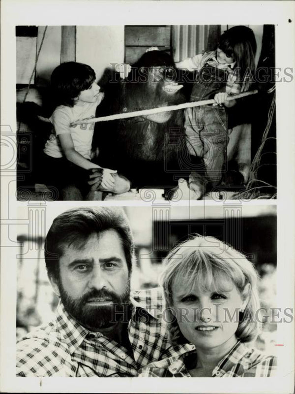 1985 Press Photo The cast of 