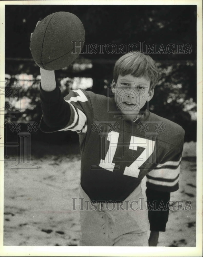 1979 Press Photo David Raether to compete in Football's Punt, Pass and Kick- Historic Images