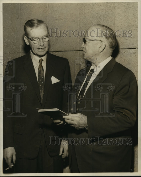 press-photo-gerard-s-smith-and-marshall-cassidy-of-new-york-horse