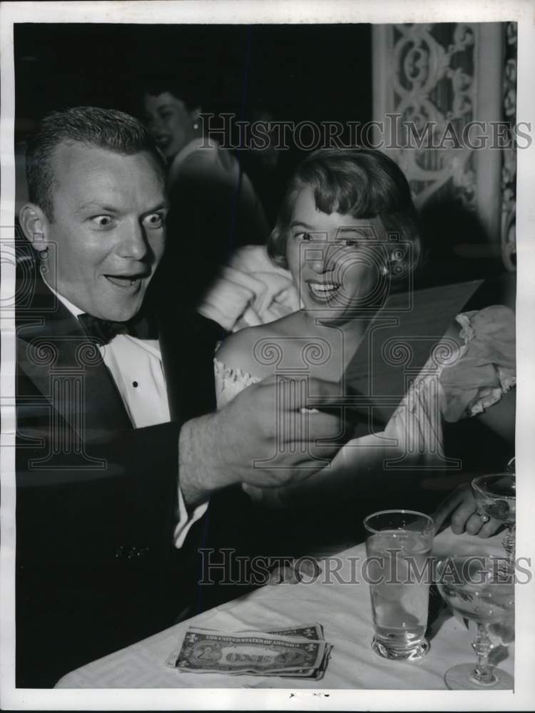 1953 Press Photo Actors Aldo Ray clowns for Jeff Donnell, the film actress.- Historic Images
