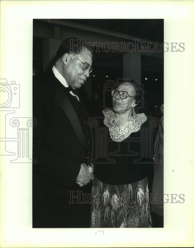 1992 Press Photo Actor James Earl Jones with Henrietta Stevenson at Reception- Historic Images