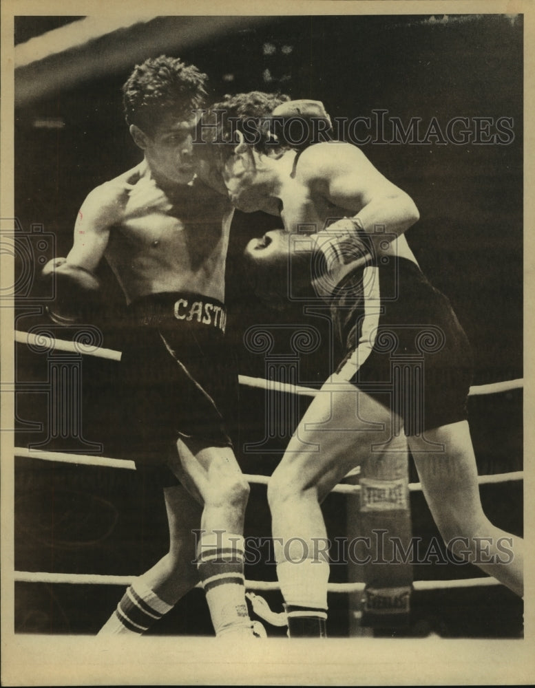 1987 Press Photo Felix Castillo & Chaparro DeLeon Boxing - sas06118- Historic Images