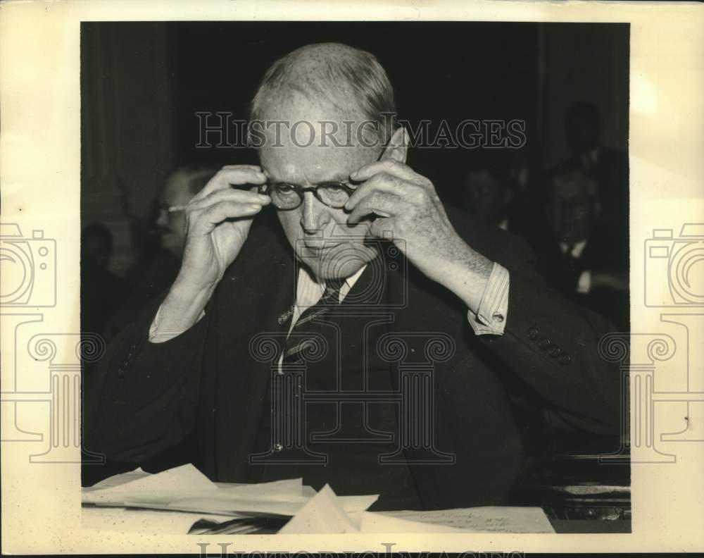 Press Photo Pres. Charles Donnelly of Northern Pacific Railroad testifies in DC- Historic Images