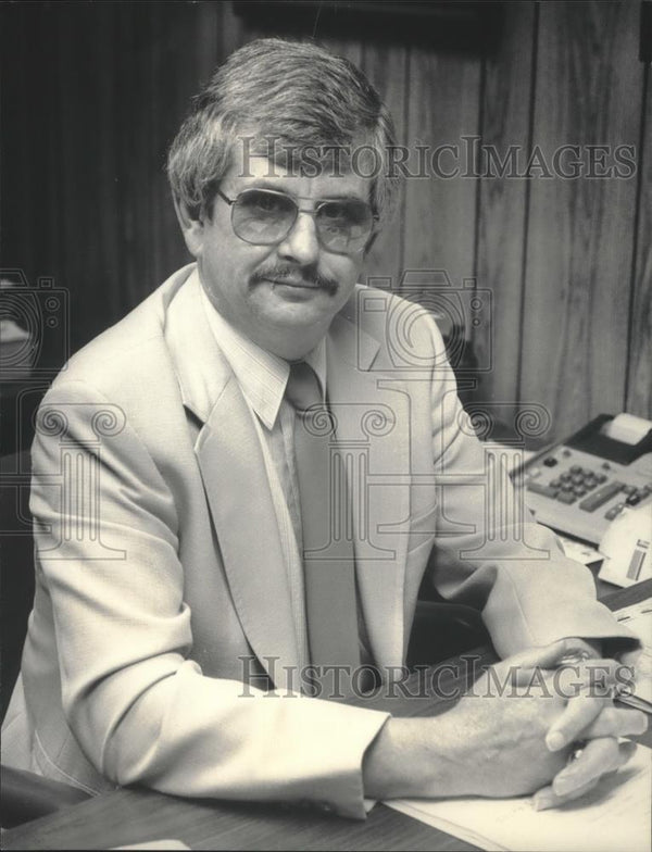 Phil Nickerson, Franklin School Board member, 1985 vintage press photo print Historic Images