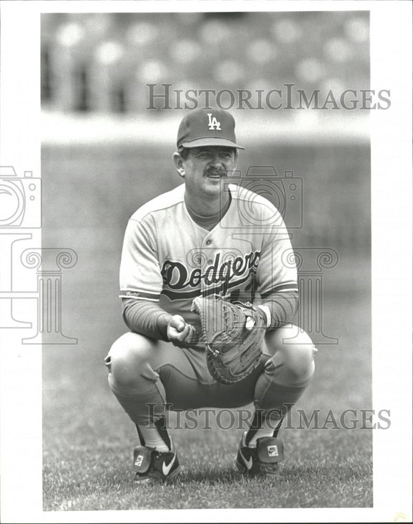 Rick Dempsey Baltimore Orioles 8X10 Photo 