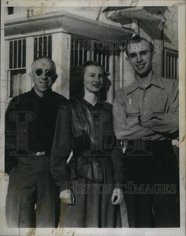 1950 Press Photo Herman J Joy, Daughter Mrs Herman Pouliot, Son Leonard Joy - Historic Images