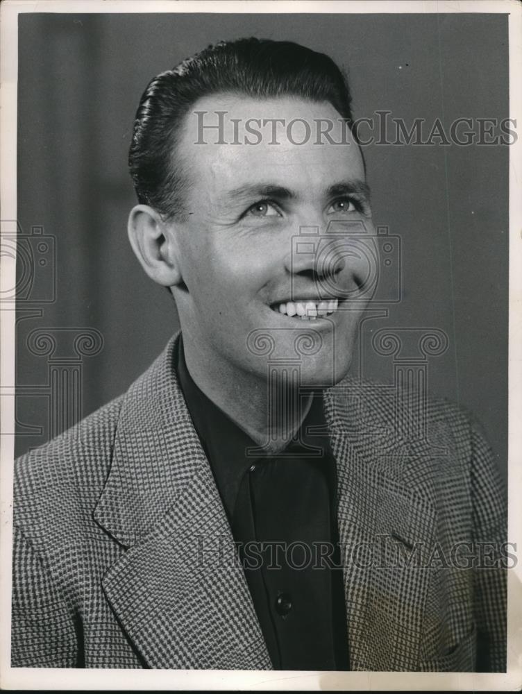 1957 Press Photo Hungarian Distance Runner Julius Penzes - Historic Images
