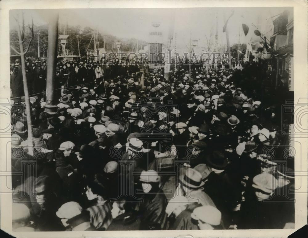 1927 Press Photo Two Killed at Crowd for Japanese Emperor Funeral Procession - Historic Images