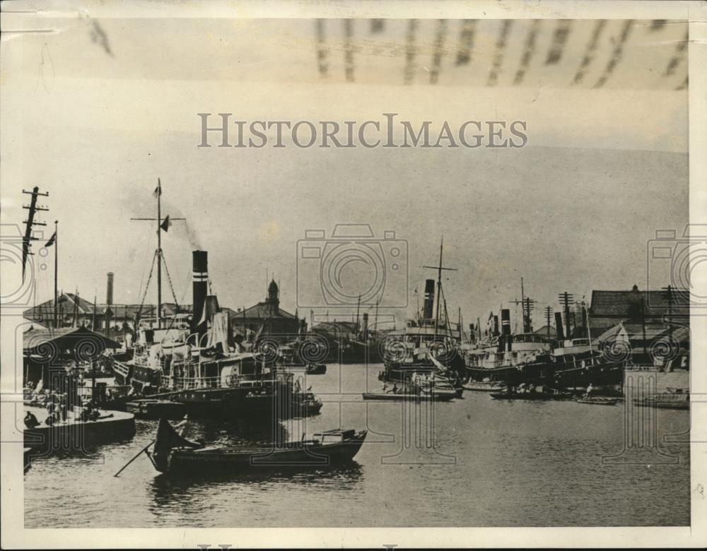 1927 Press Photo Ships anchored in harbor at Osaka Japan - Historic Images