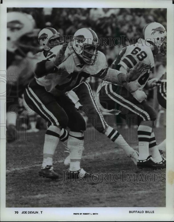 Press Photo Joe Devlin #70, Buffalo Bills - cvb70459 - Historic Images