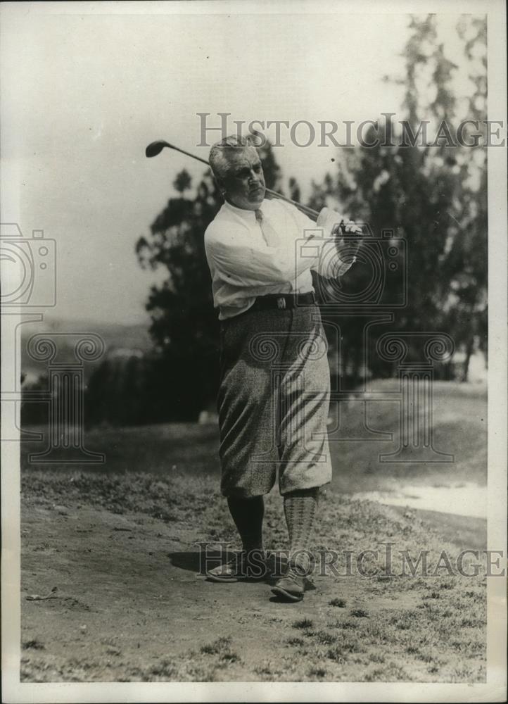 1935 Press Photo Justice JH Kelly of Quebec at Belmont Manor golf Bermuda - Historic Images