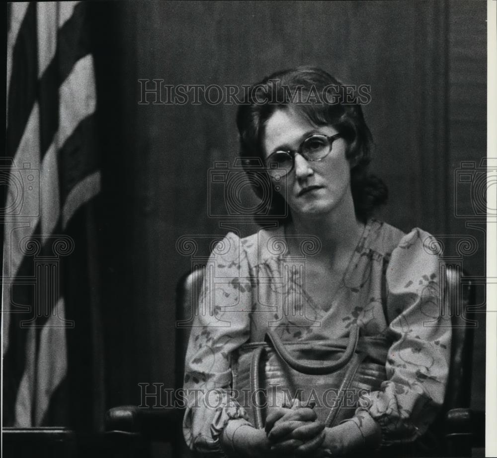 1983 Press Photo Judy Johnson, wife of convicted veteran Bobby Johnson - Historic Images