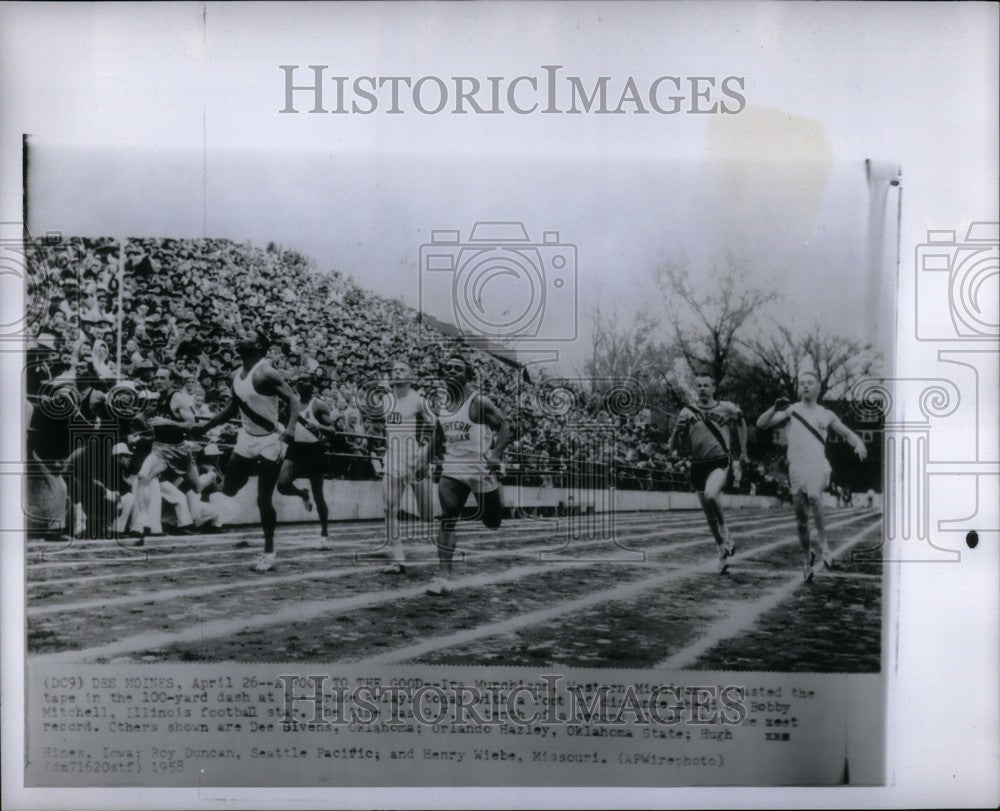 1958 Press Photo Ira Murchigan 100-yard dash - Historic Images