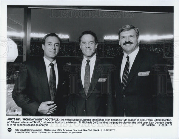 NFL MONDAY NIGHT FOOTBALL, (ABC), Dan Dierdorf, Al Michaels, Frank Gifford,  Super Bowl XXV, 1970-. (c) ABC/ Courtesy: Everett Stock Photo - Alamy