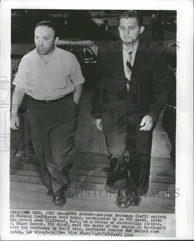 1950 Brothman Arrest Courthouse FBI Agent - Historic Images