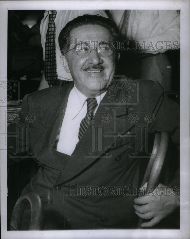 1950 Press Photo Deportation Hearing New York - RRU42489 - Historic Images