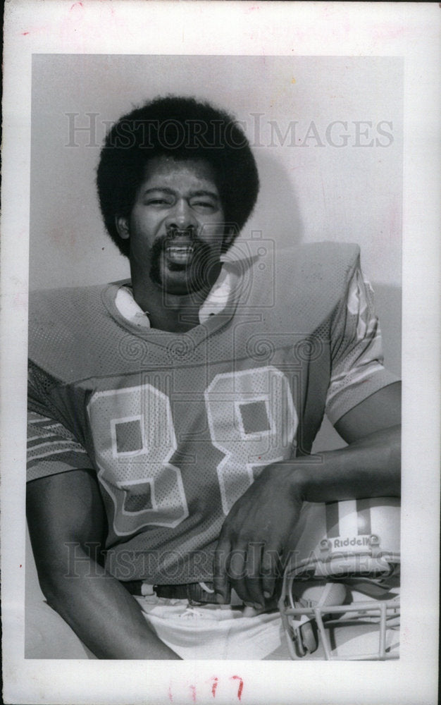 1977 Press Photo Charlie Sanders Football Player - Historic Images