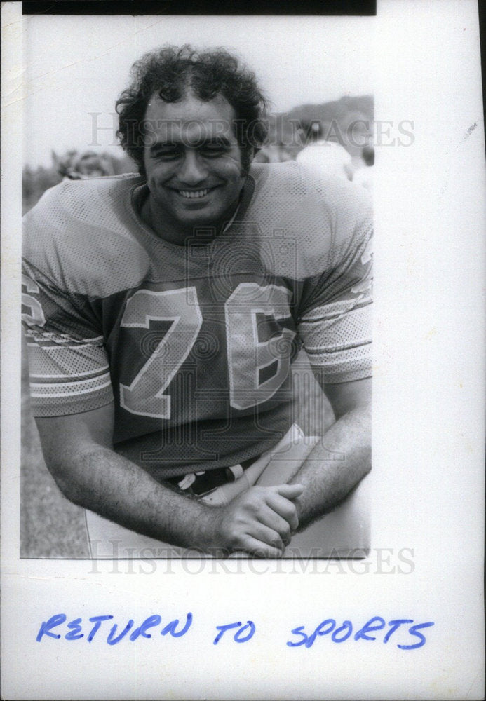 1975 Press Photo Detroit Lions Tackle Rocky Freitas - Historic Images