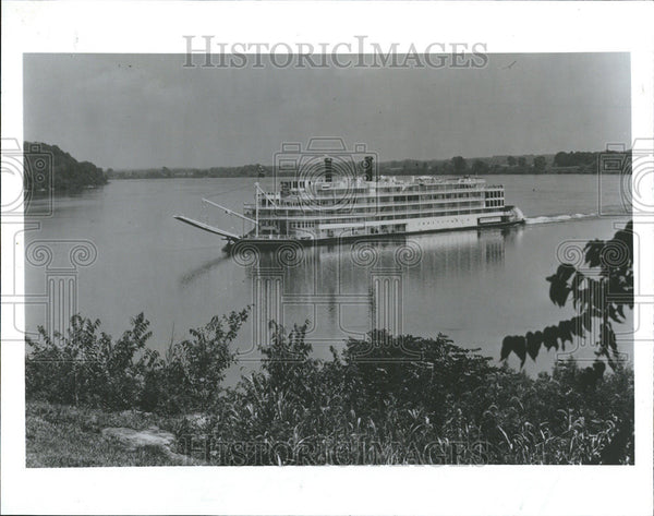 1979 Press Photo Mississippi Queen Steams Boat - Historic Images