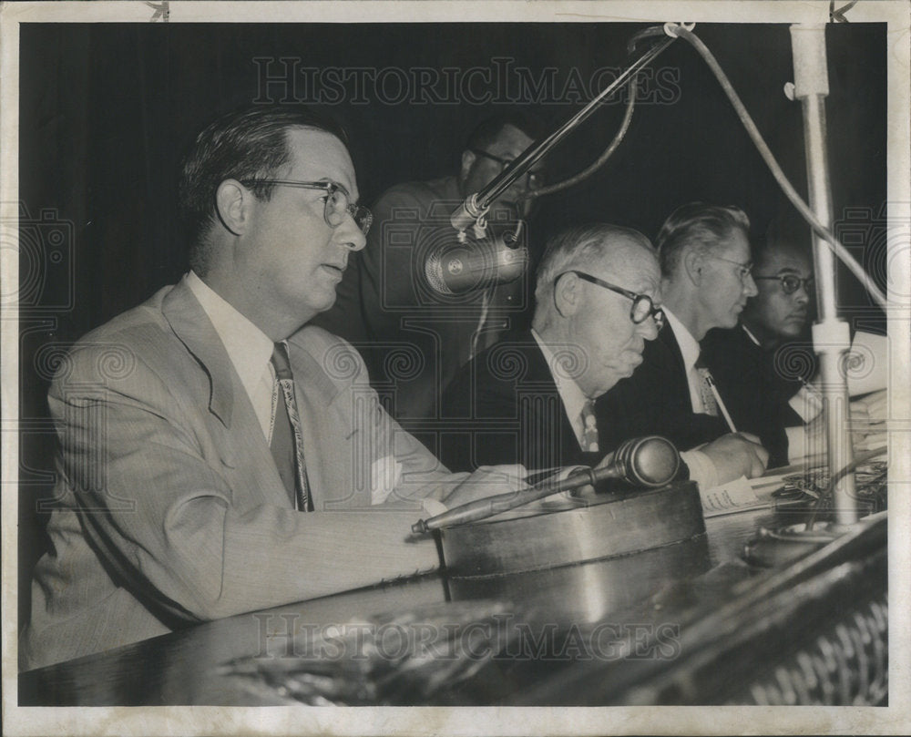 1950 Ald William Lancaster Conducted Hearing on Oakwood Housing - Historic Images