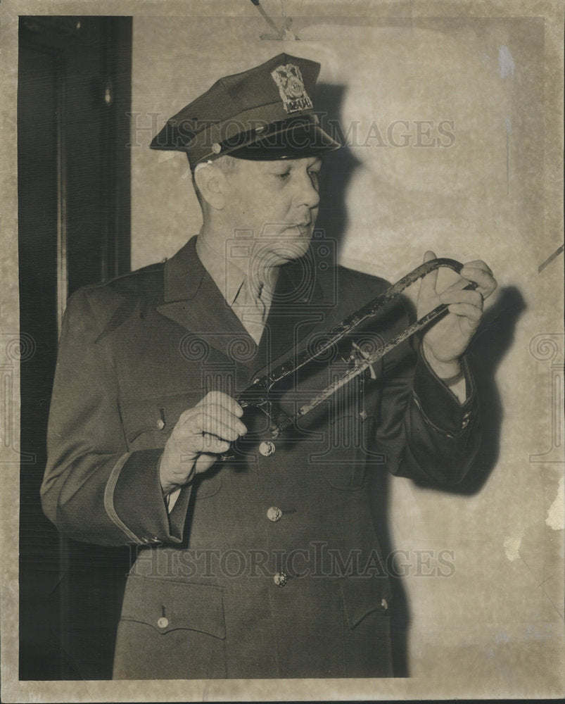 1950 Carroll La Forest wardens assistant hack - Historic Images
