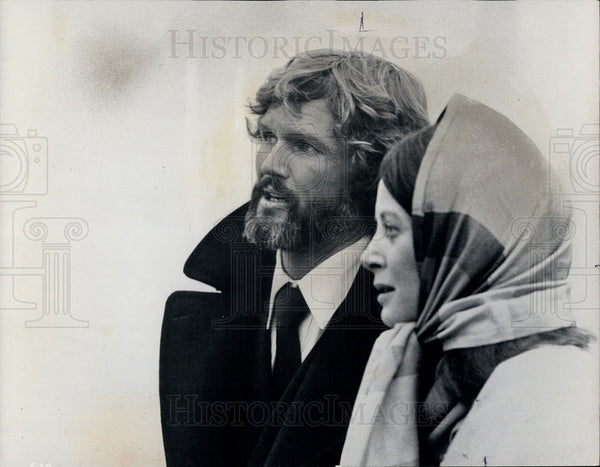 Sarah Miles und Kris Kristofferson Liebesszene