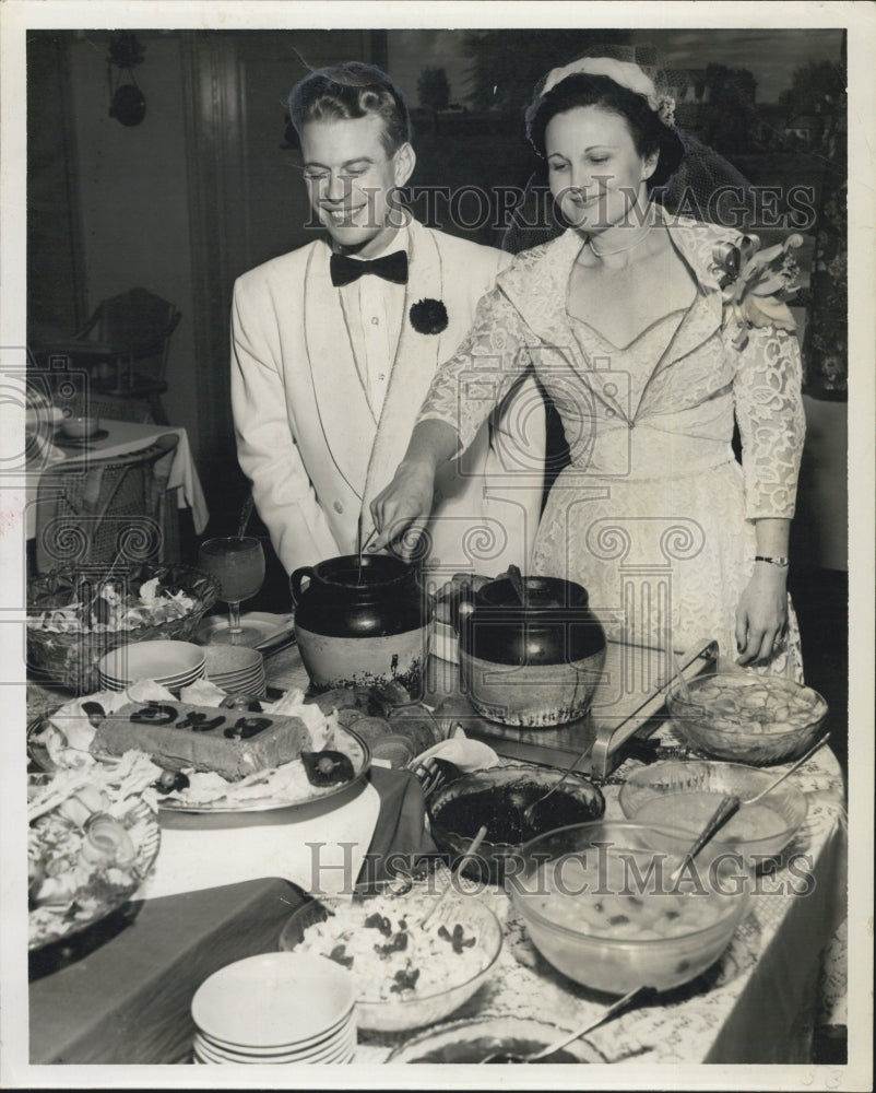 1952 Press Photo Dr. Mrs. Harley Galbol marriage Mirror Lake Christian Church - Historic Images