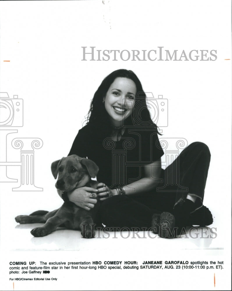 1997 Press Photo Janeane Garofalo in the HBO Comedy Hour - Historic Images