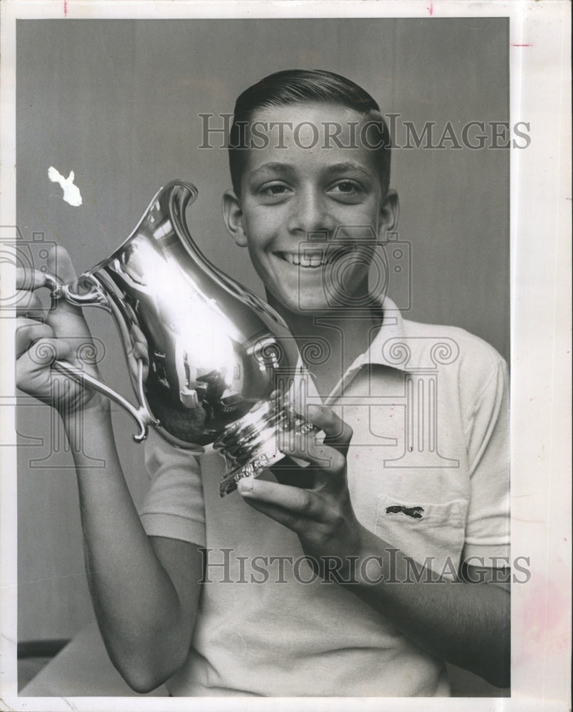 1963 Press Photo Jim Young Jr,one of the youngest Sunset Golf men's champions - Historic Images