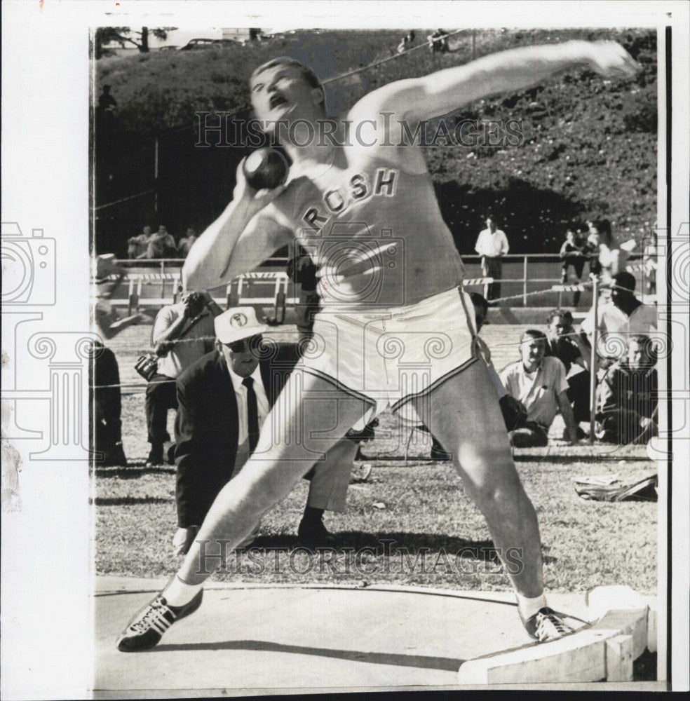 1959 Press Photo Dallas Long University Of Southern California Track Hurler - Historic Images