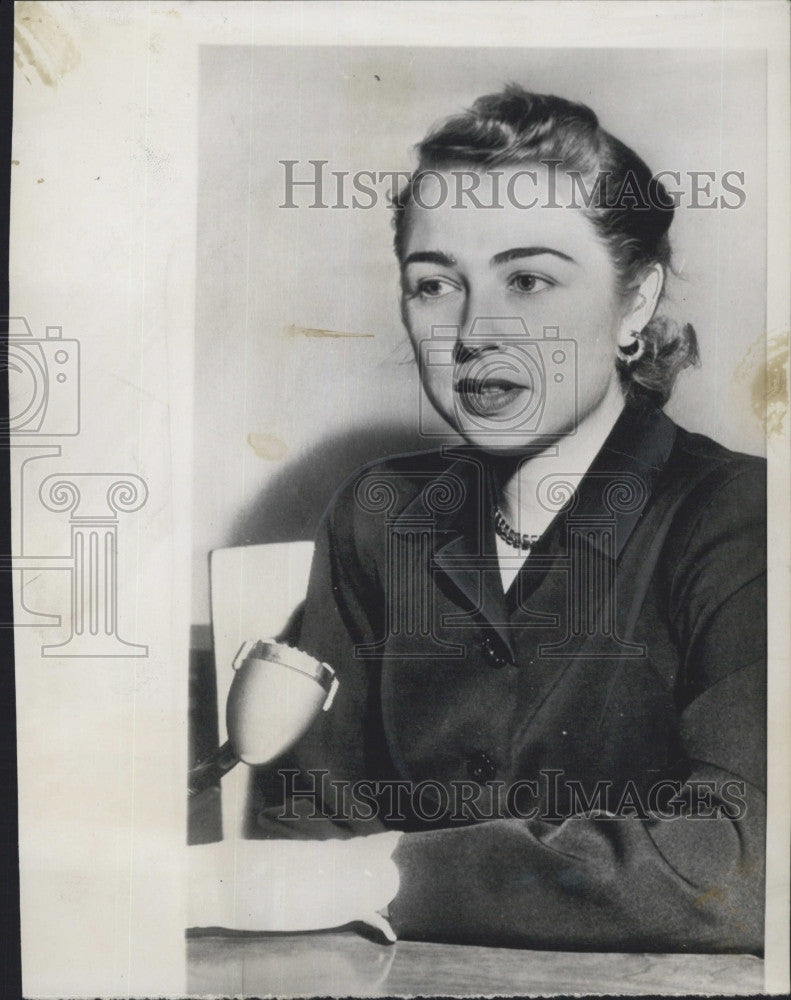 1950 Press Photo Barbara McInnes Tibbett on witness stand - Historic Images