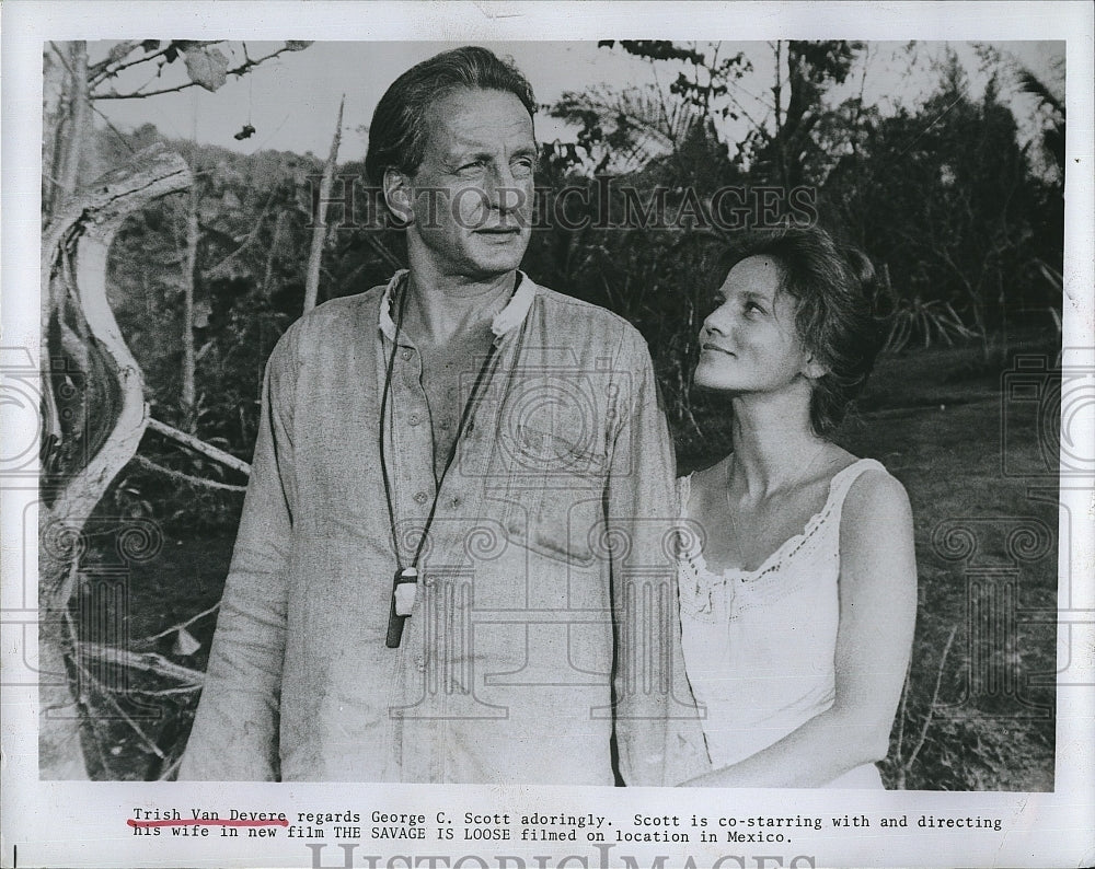 1974 Press Photo Actress Trish Van Devere, George C. Scott in &quot;Savage Is Loose&quot; - Historic Images