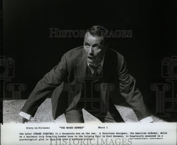 1967, The naked Runner-Frank Sinatra - cvp88438 - Historic Images