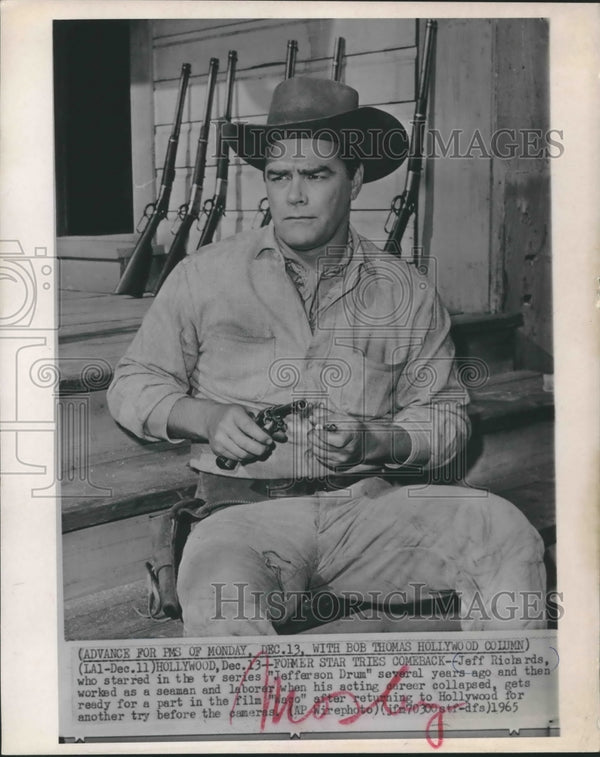 1965 Press Photo Jeff Richards returns to Hollywood in the film "Waco