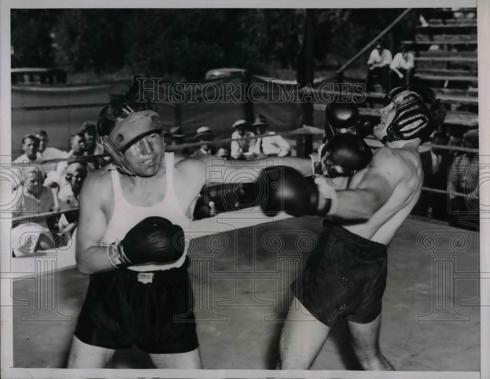 1934 Press Photo Jimmy McLarnin, Barney Ross, Madison Square Garden Boxing Match - Historic Images