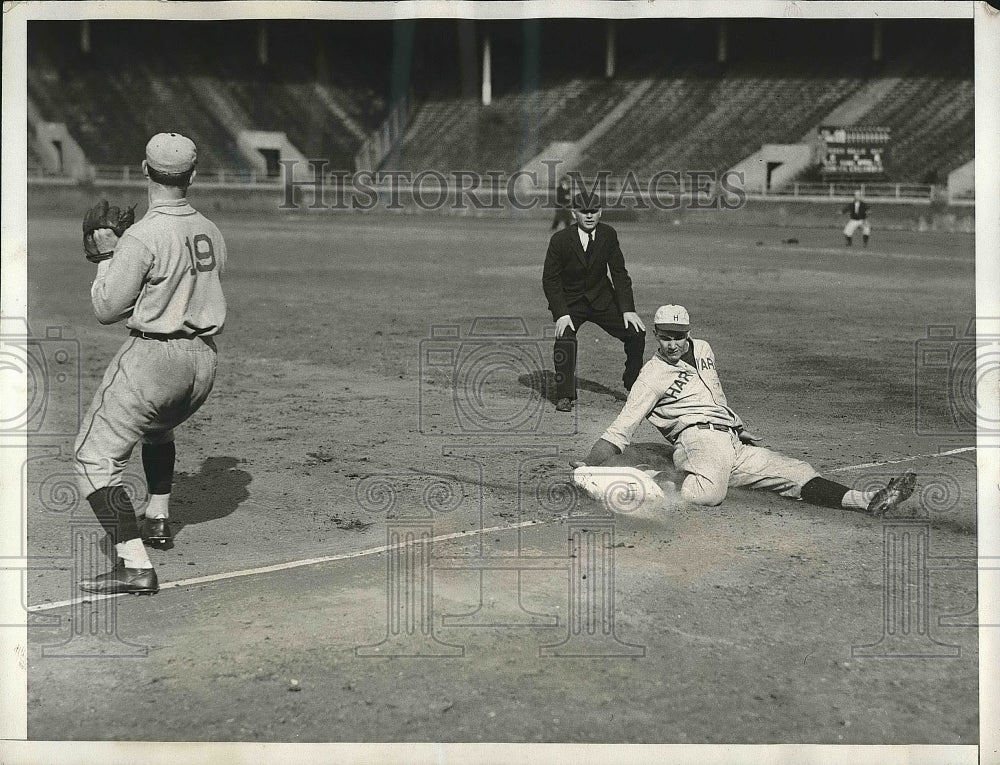 1933 Ware of Harvard University Slides Into 3rd Base During 4th - Historic Images