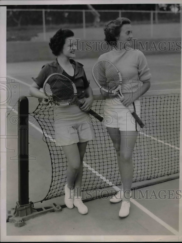 1935 Joan Power & Helene Acker after a hard set at the Bermudiana - Historic Images