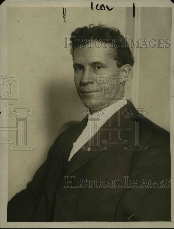 1925 of 1915 Photo of Dr. J.H. Haiselden - nea74382 - Historic Images