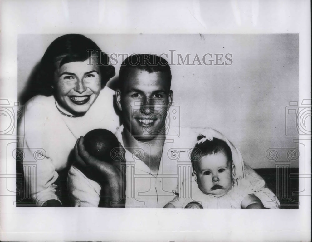 1956 Shot Putting Father Bill Nieder Kansas Univ - Historic Images