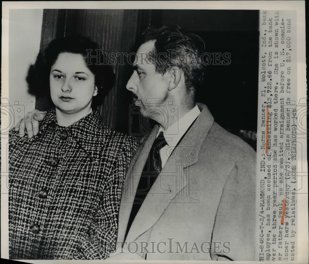 1950 Press Photo Hammond Ind Norma Benner & dad Paul embezzelment charges - Historic Images