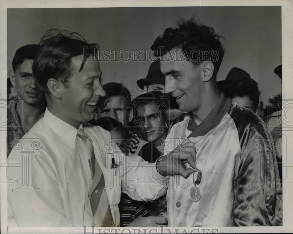 1959 Press Photo Cleveland Joe Scott won National AAU Decathalon Championships. - Historic Images