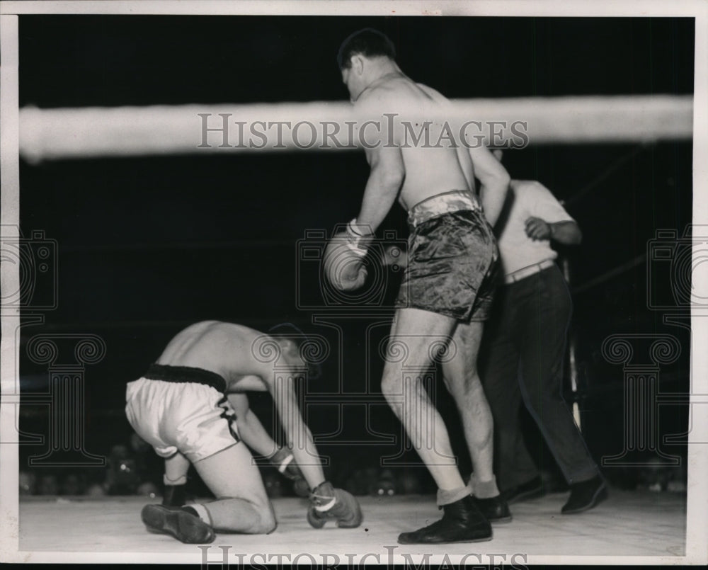 1940 Press Photo Joe Golombeck vs Ed Oconowski at NYC - nes27674 - Historic Images