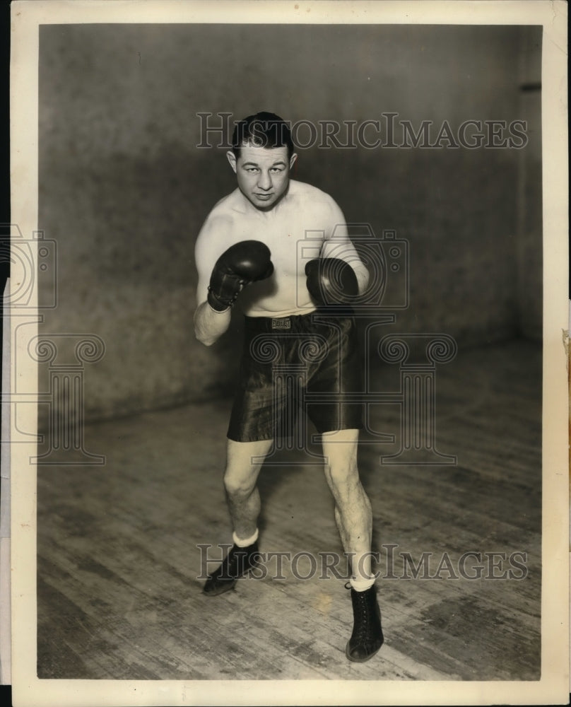 1932 Press Photo Billy Wallace pro lightweight vs Paul Whiteman at Cleveland - Historic Images