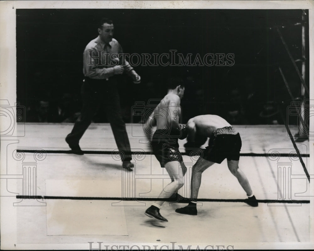 1937 Press Photo Barney Ross vs Jimmy McLarnin Madison Square Garden - nes30171 - Historic Images
