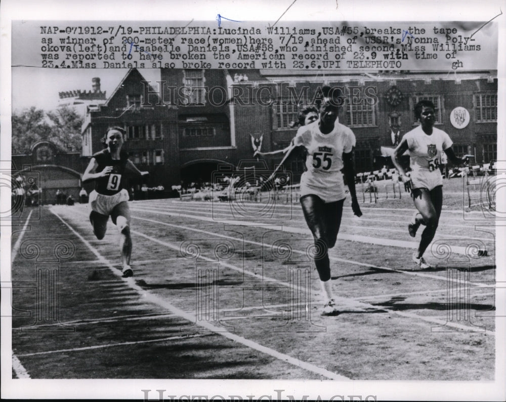 1959 Press Photo Lucinda Williams wins 200 meters vs Nonna Polyokova - nes40762 - Historic Images