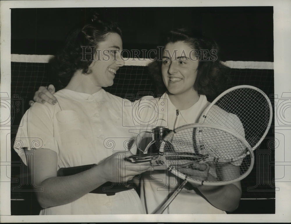 1940 Press Photo Marjorie Delaney & Louise Turcot Survive Preliminary Matches - Historic Images