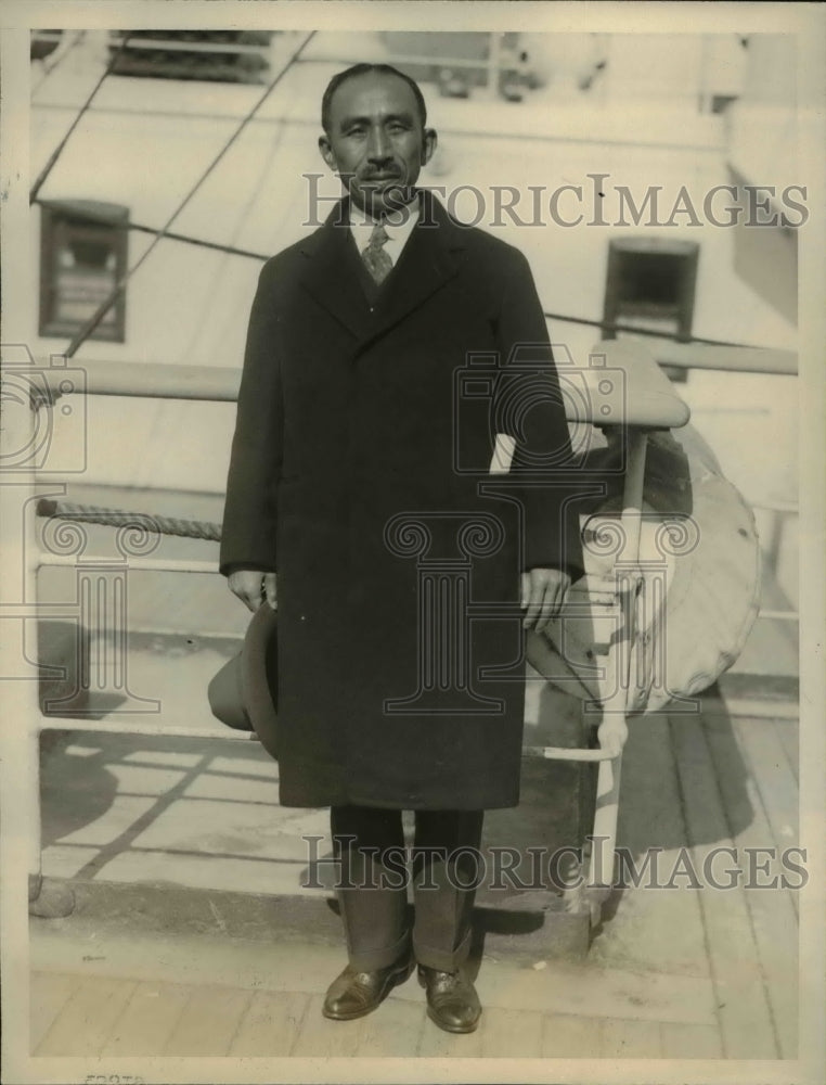 1927 Press Photo S Matsumoto of Japanese Diet arrives in NYC - Historic Images