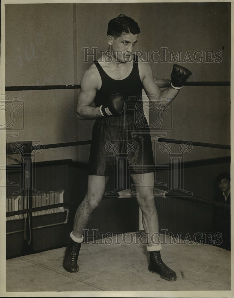 1929 Press Photo Lou Scozza Boxer from Buffalo New York - ney24999- Historic Images