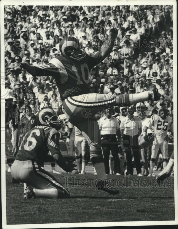 1976 Press Photo Tom Dempsey, Kicker for The Los Angeles Rams Football